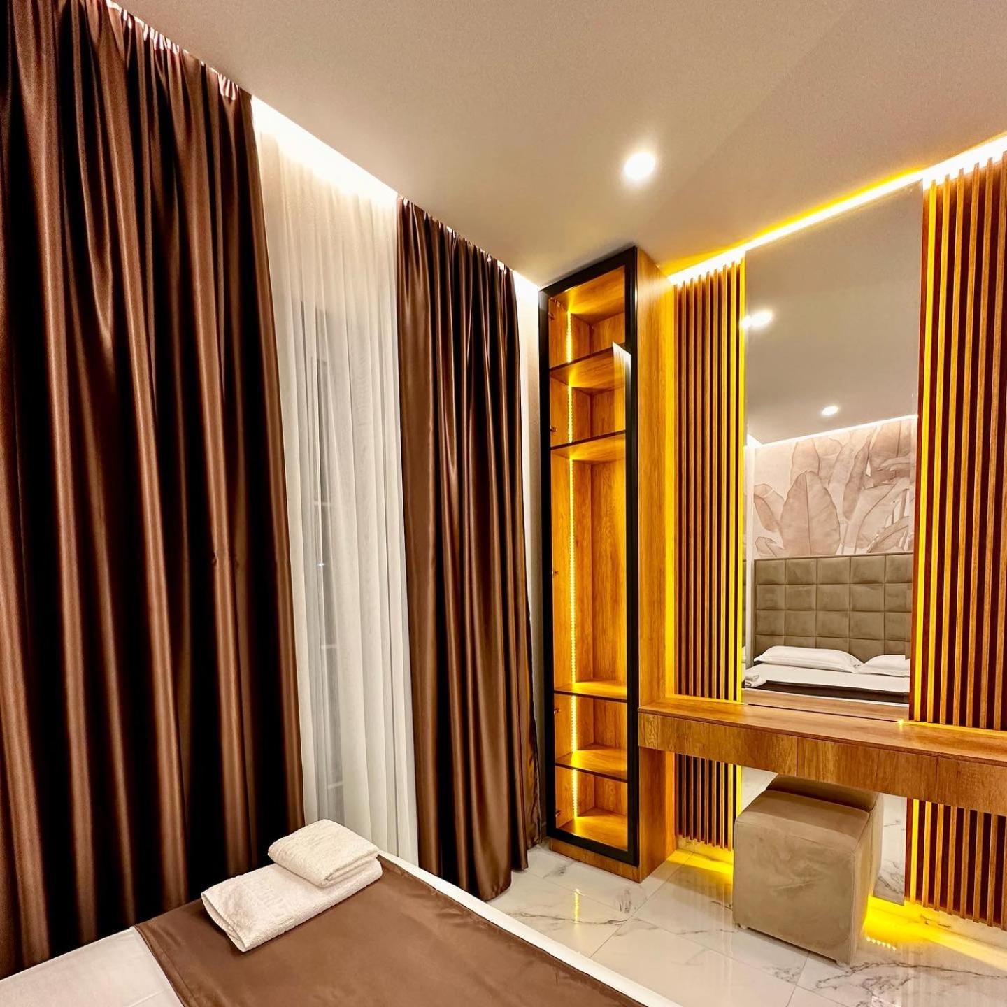 Apartments Oda Hotel Velipoje Bagian luar foto