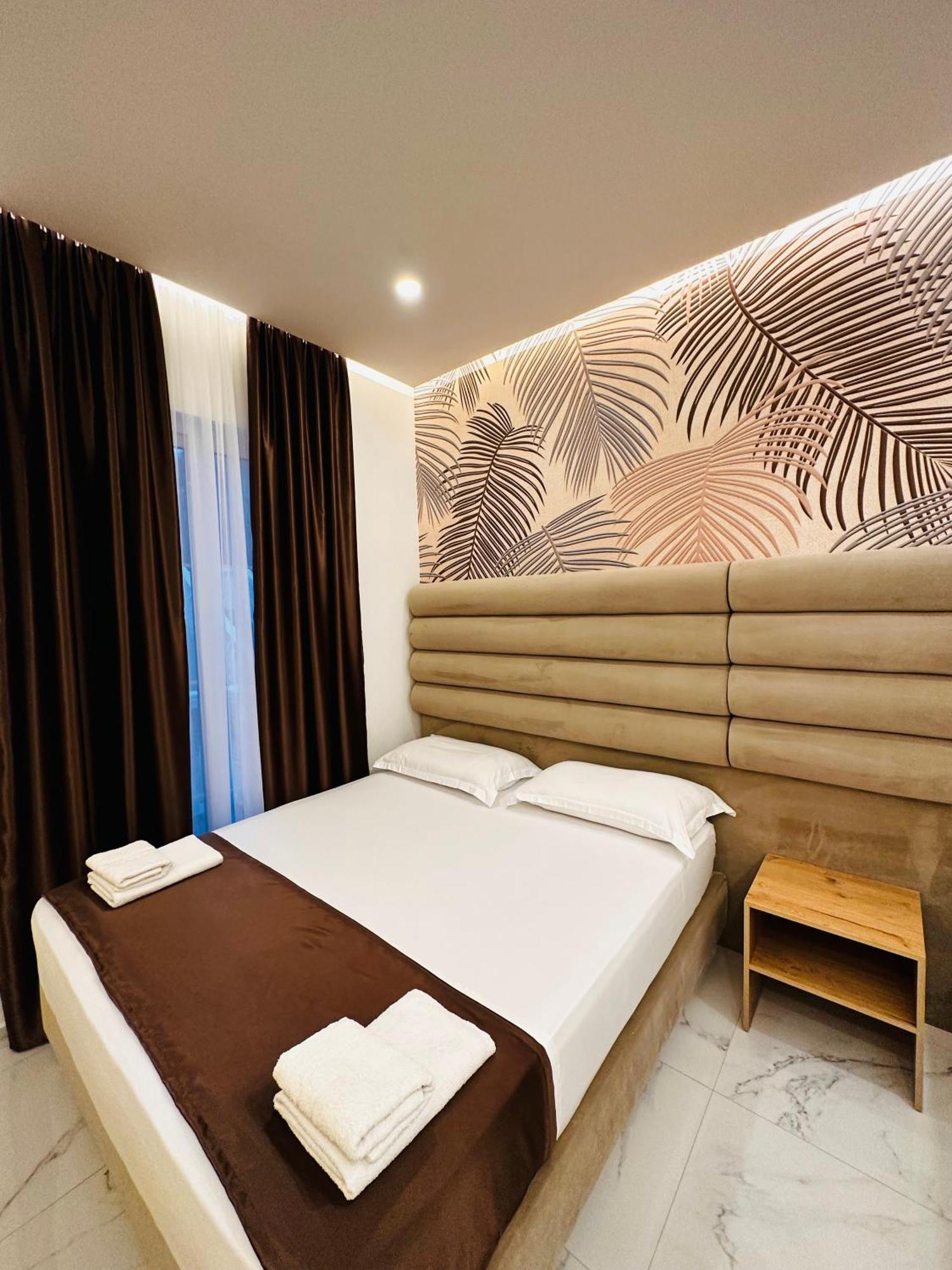 Apartments Oda Hotel Velipoje Bagian luar foto